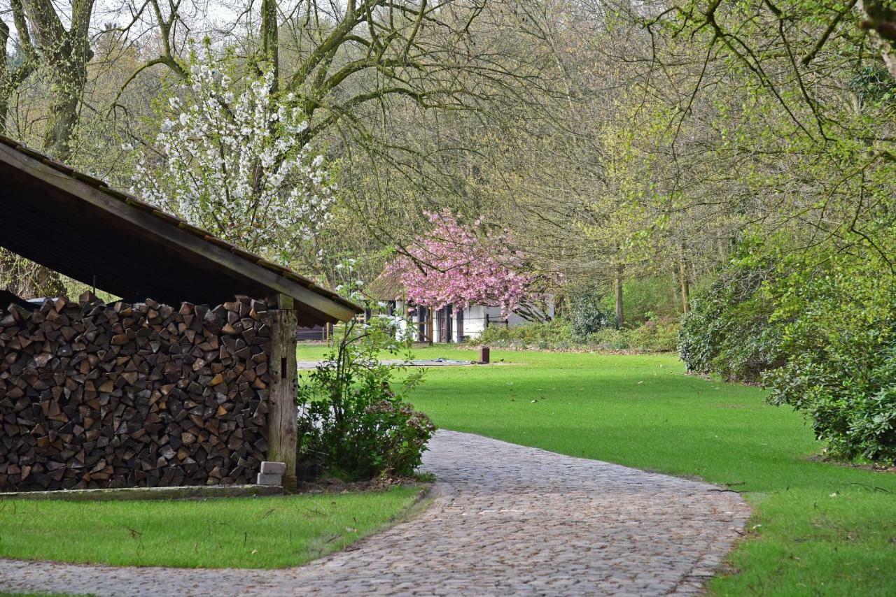 B&B Domein Rodin Oud-Turnhout Luaran gambar